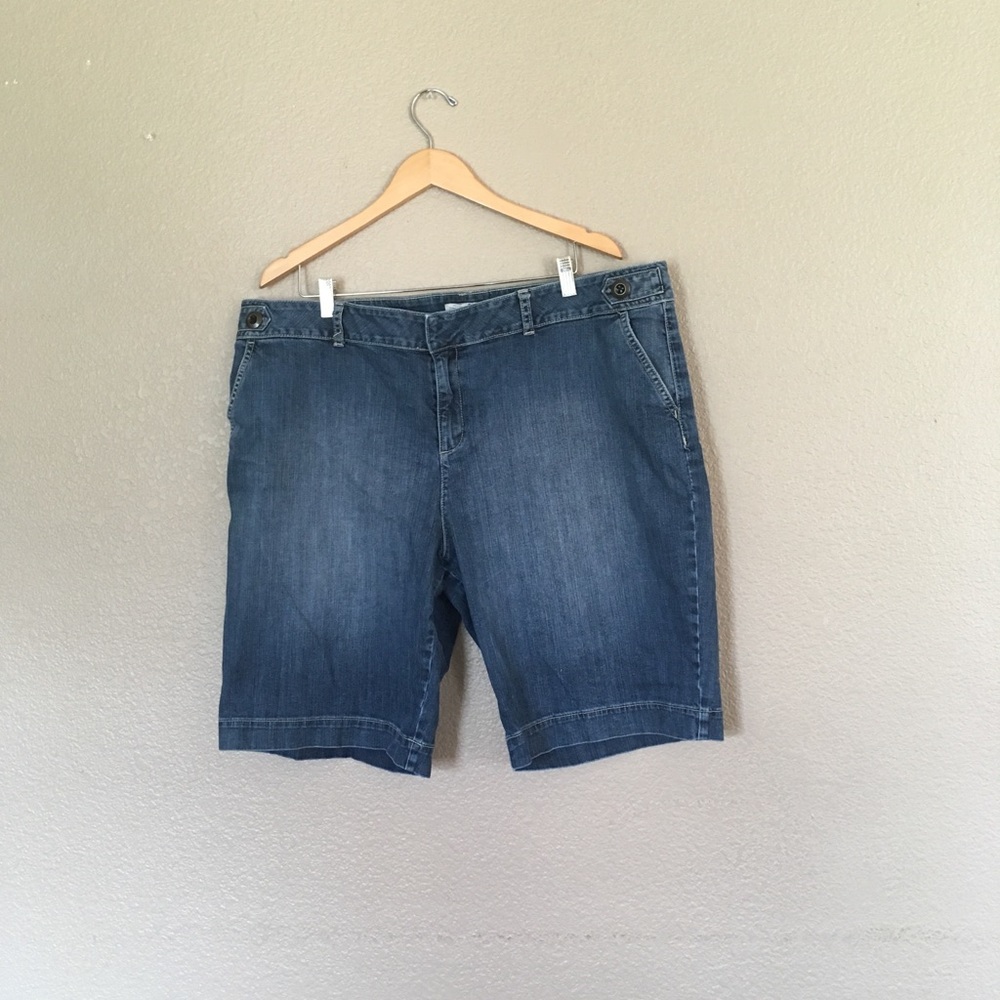 Women’s shorts